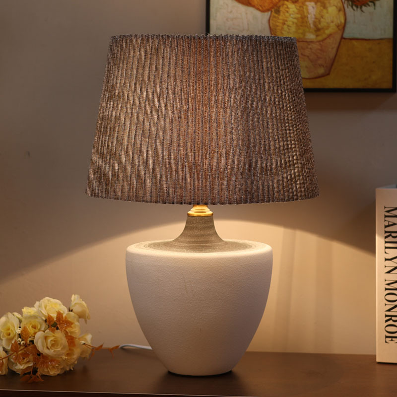Neue Nachttischlampe im chines – Desk Lamp Bewertung und Preis