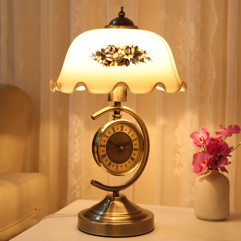 Mittelalterliche Retro-Nostalg – Desk Lamp Bewertung und Preis